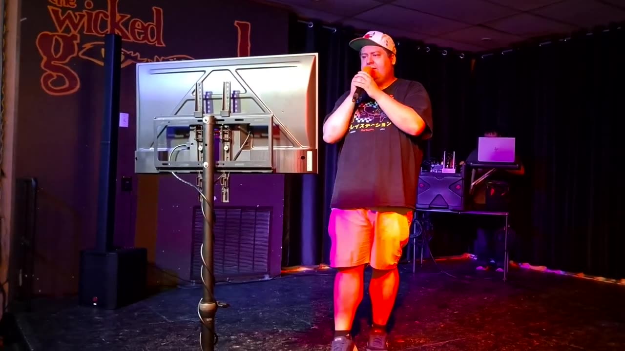 MIRANDA LAMBERT- THE HOUSE THAT BUILT ME LIVE COVER