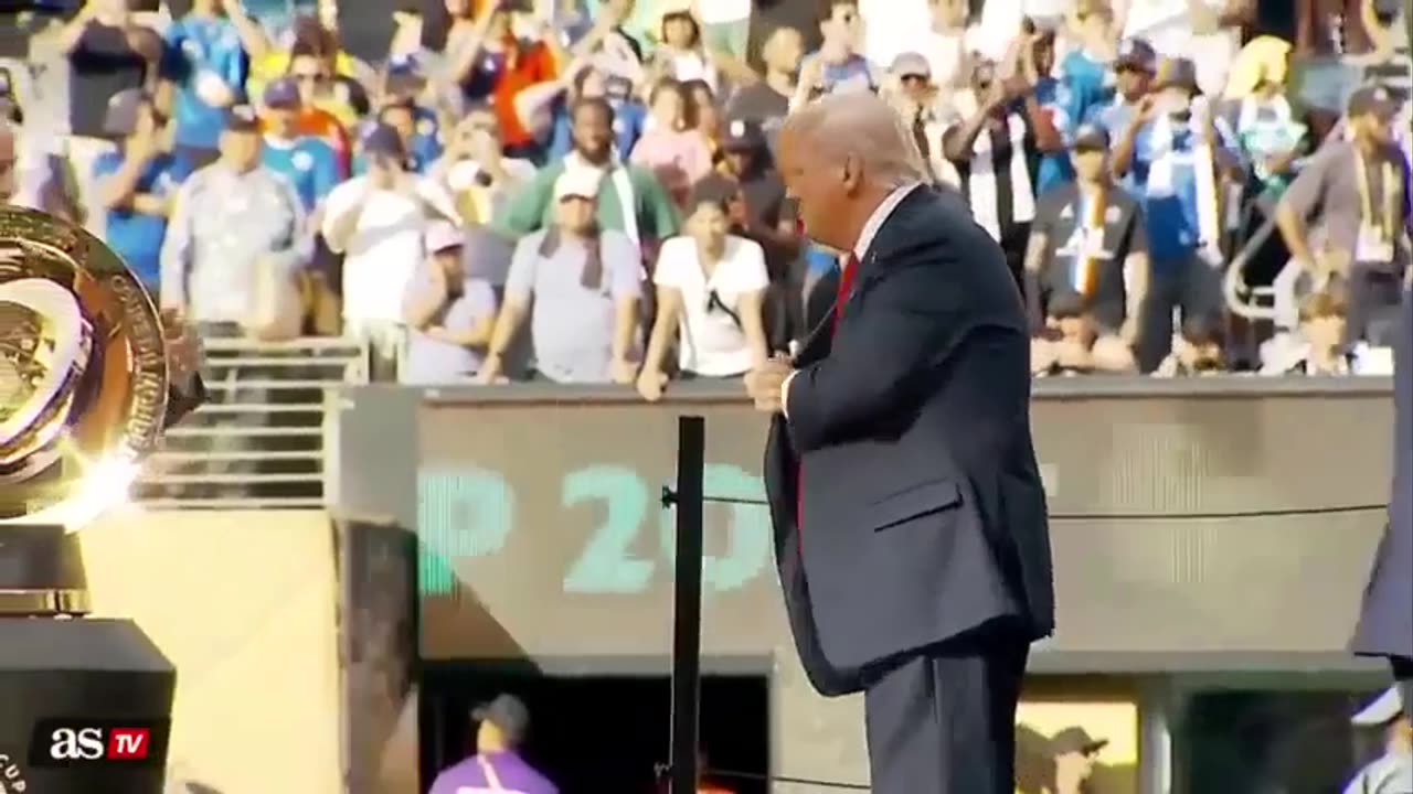 🤣🏅 Watch the Hilarious Medal Recovery Fail! | FunFM