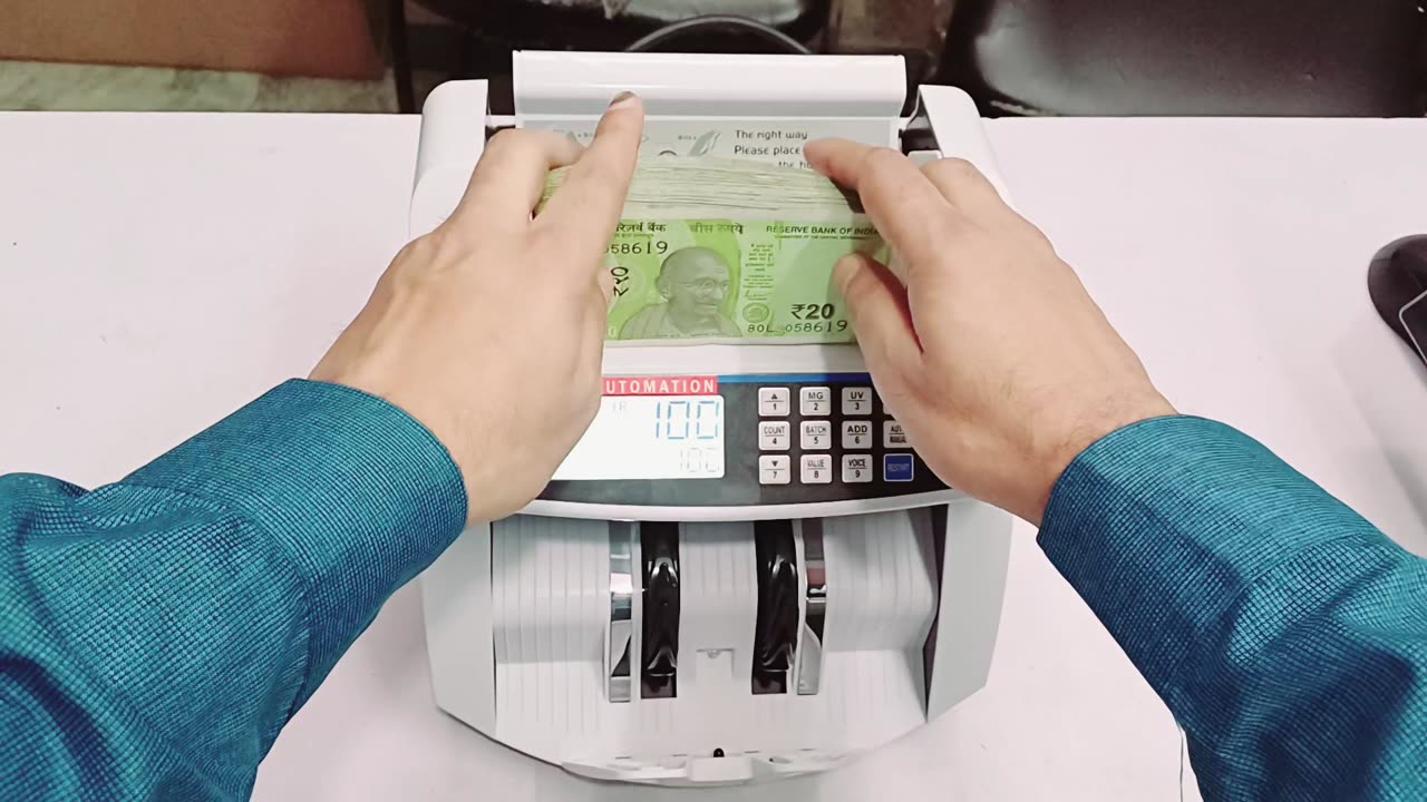 Best Note Counting Machine Suppliers in Karol Bagh | Top Dealers & Prices 2025