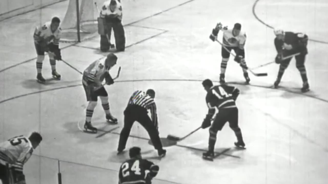 NHL 1965 CHICAGO BLACKHAWKS AT TORONTO MAPLE LEAFS