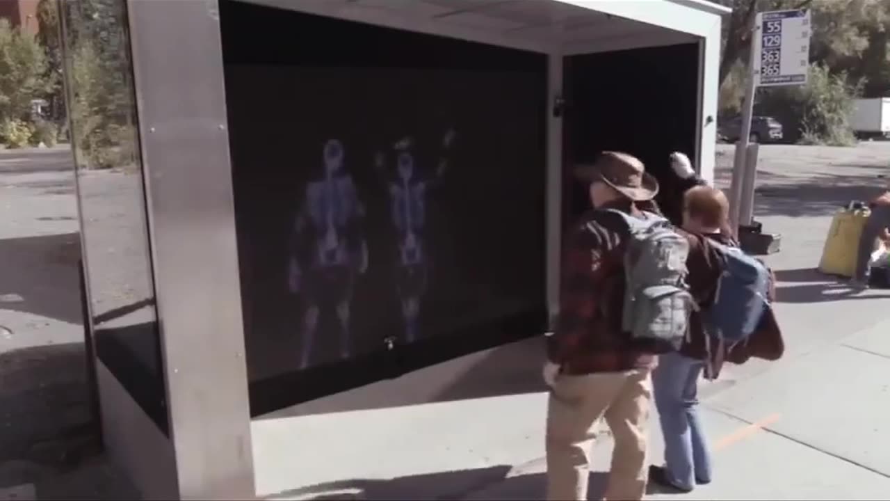 Quebec made this billboard to prevent people from jaywalking.