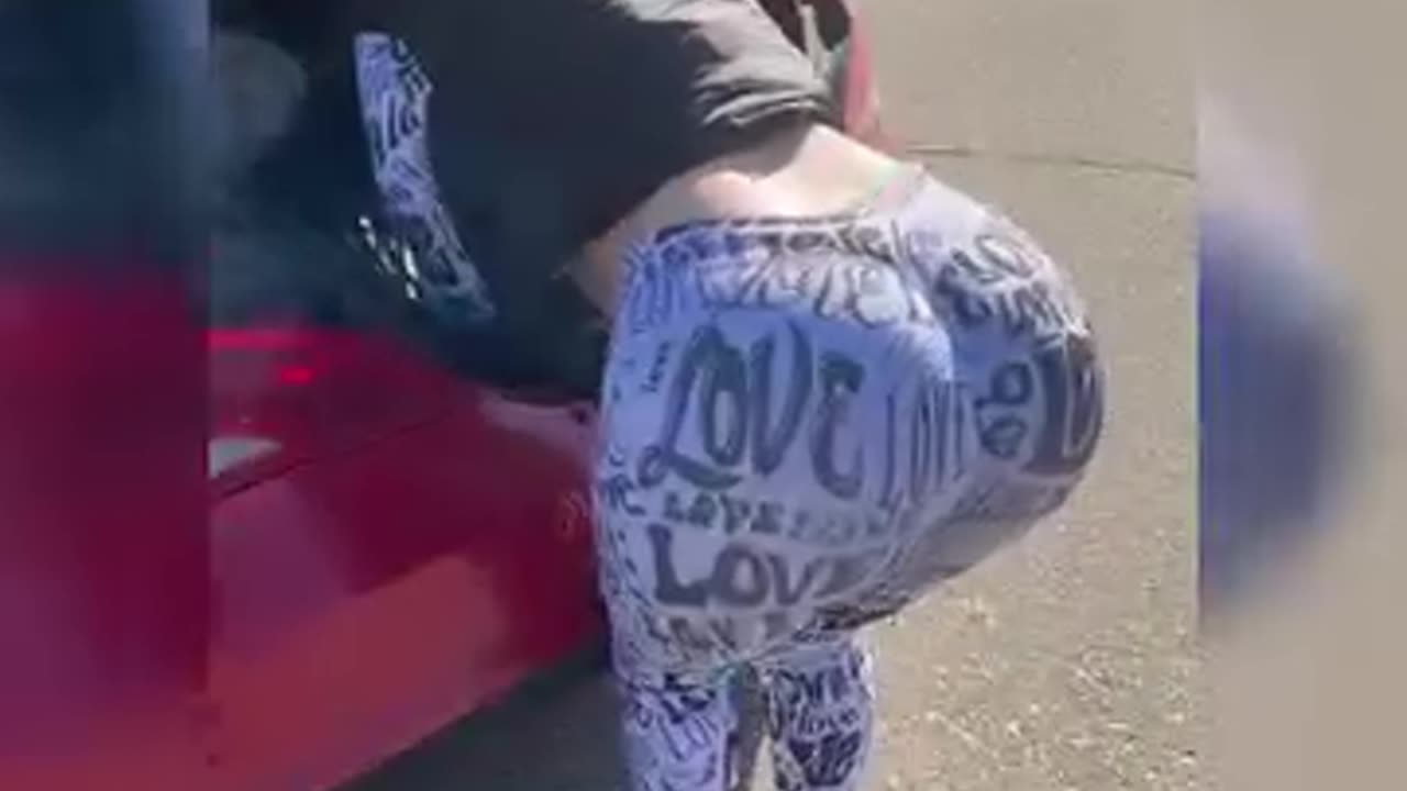 Girls funny video of the day