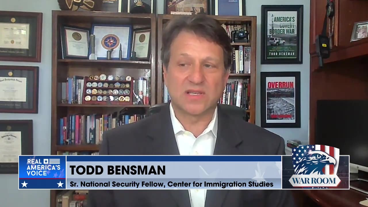 Warroom Ep 4404: Time For Accountability for Border Invasion, Gold’s Historic Explosion (THURS 4.10.25)