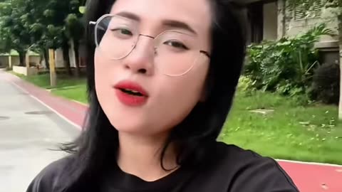 Người châu châu ở Trung Quốc chết cũng phải làm ông chủ Em Lụa vnpart05