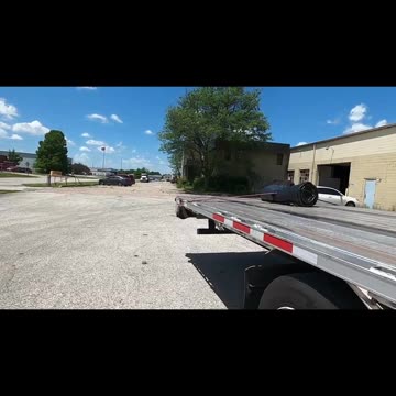 WHY WHY THIS SHIPPERS STUPID #ourtruckinglife #atruckerslife #truckdriver #trucking