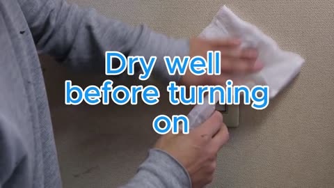 Transparent Clean： Floor Revival with Veronica for a Fresh Shine! (1)