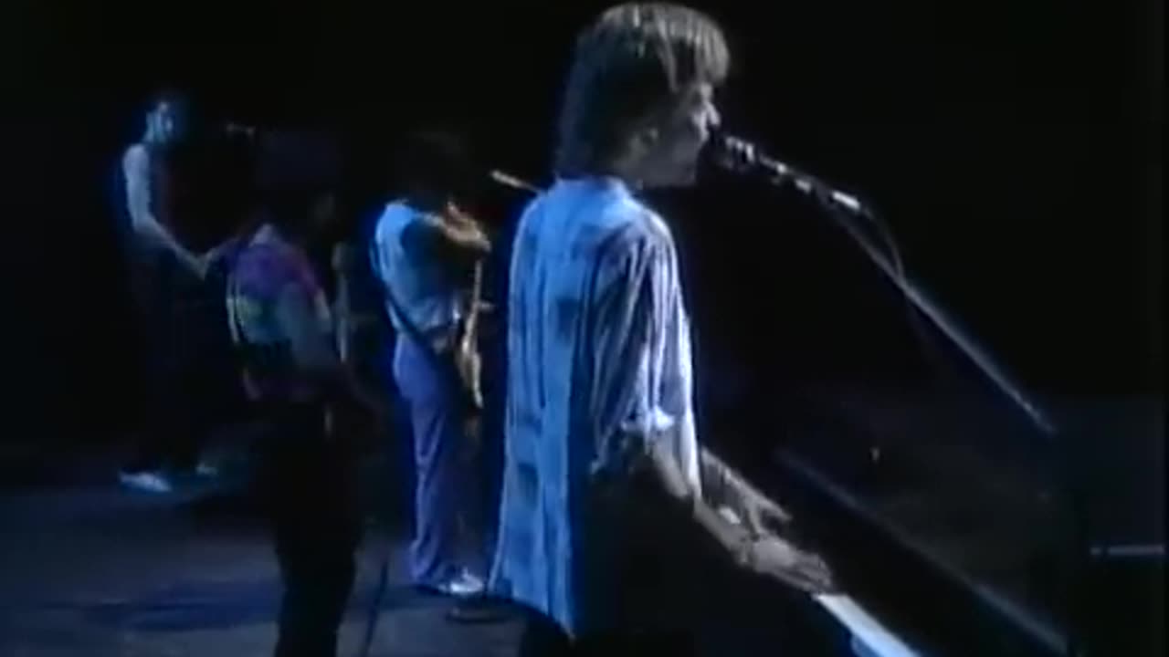 Daryl Hall John Oates - Kiss On My List