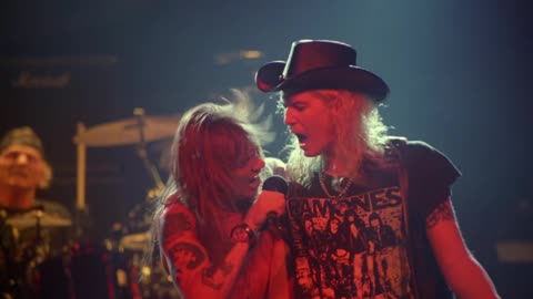 Right Next Door to Hell - Guns N' Roses (live)