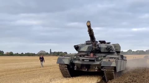 💣🤭 When a Tank Ends Up in the Wrong Field! | FunFM