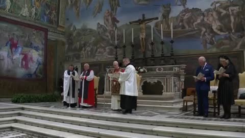 King Charles makes history, praying with Pope Leo in Sistine Chapel