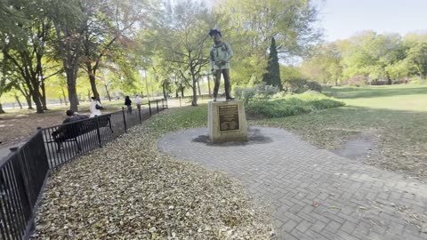 THE OZ PARK IN CHICAGO