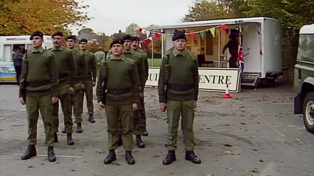 Bean ARMY | Funny Clips | Mr Bean Comedy