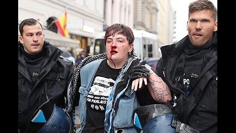 Berlin police brutally attack peaceful protesters for demanding an end to Gaza’s child killings