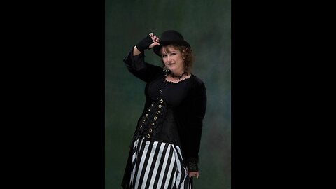 Episode 652: Spooky Tales with Julie Barnson