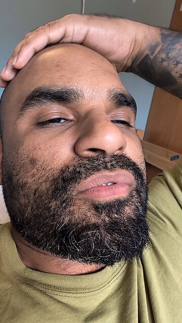 I'm a patriot not a parrot.