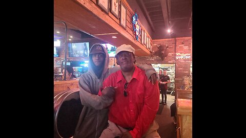 IN WAR CELEBRATIN VICTORIES BUT NOY LETTIN UP AN GETTIN DISTRACTED MY DAD BIG DAY TURNT UP SCENE💪🏾🔵
