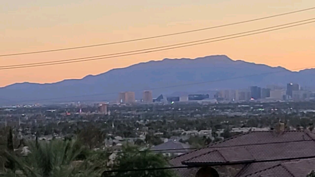 Did you SEE tonight's Las Vegas sunset? Check THIS out! 07.23.2025 #follow #lasvegas #travel #gaming