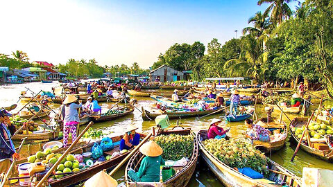 Cai Rang floating market - one of the 10 most impressive markets in the world