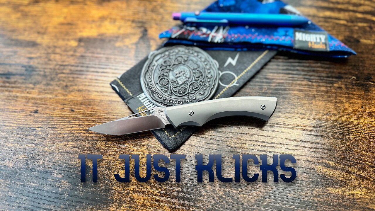 Klicking it with the Tuch knife
