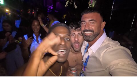 MTJ EP 26 – Beach Rave, Old Friends & 7AM Food