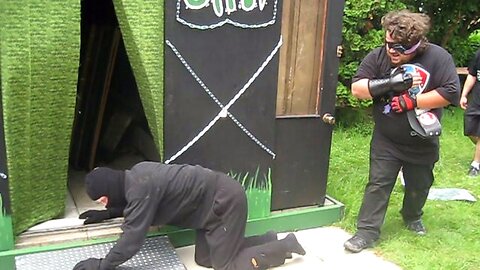 Robb Banks (c) VS Agent X {CHW Interstate Championship Match} Backyard Wrestling