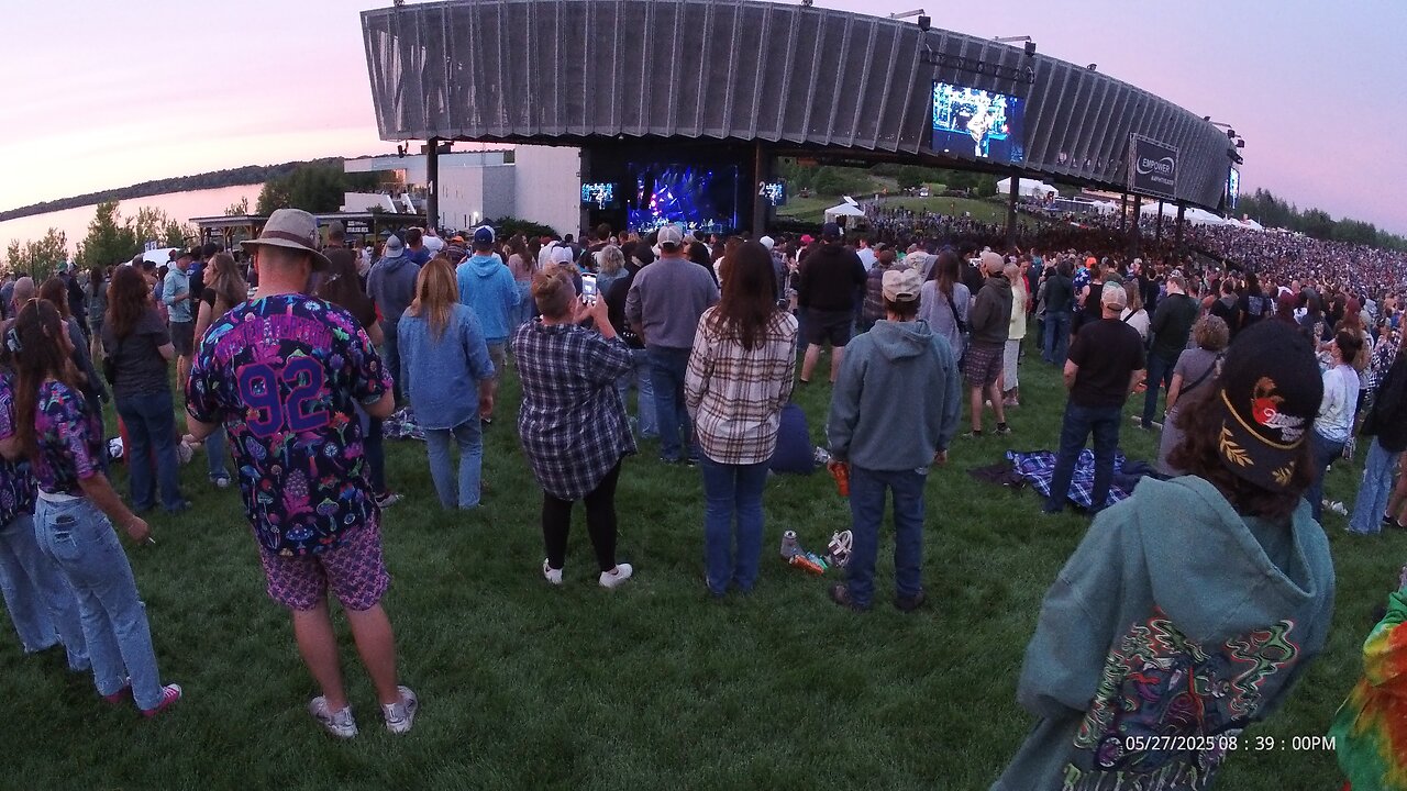 dave matthews band! crash into me!