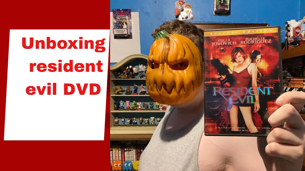 Unboxing Resident Evil DVD