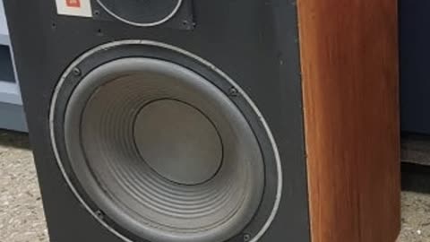 JBL Decade 26 Speaker