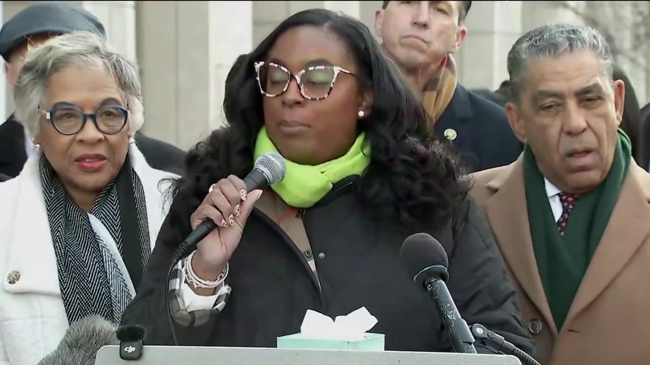 Democrats are BRAIN-DEAD IDIOTS