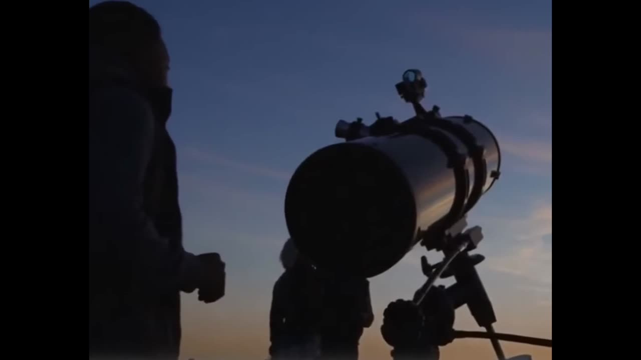 INDIAN Scientist Discovers History's FIRST Alien PLANET With LIFE! Planet K2-18B
