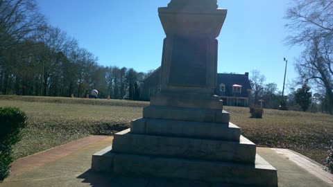 Confederate Statue in the Hood 2