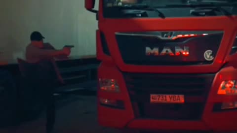 POLICE CAPTURED DANGEROUS CRIMINALS AND DETAINED THEM