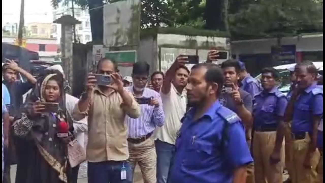 ত্রিশালে বিভিন্ন প্রতিষ্ঠান পরিদর্শন ও উদ্বোধন করেন ময়মনসিংহের জেলা প্রশাসক মুফিদুল আলম।