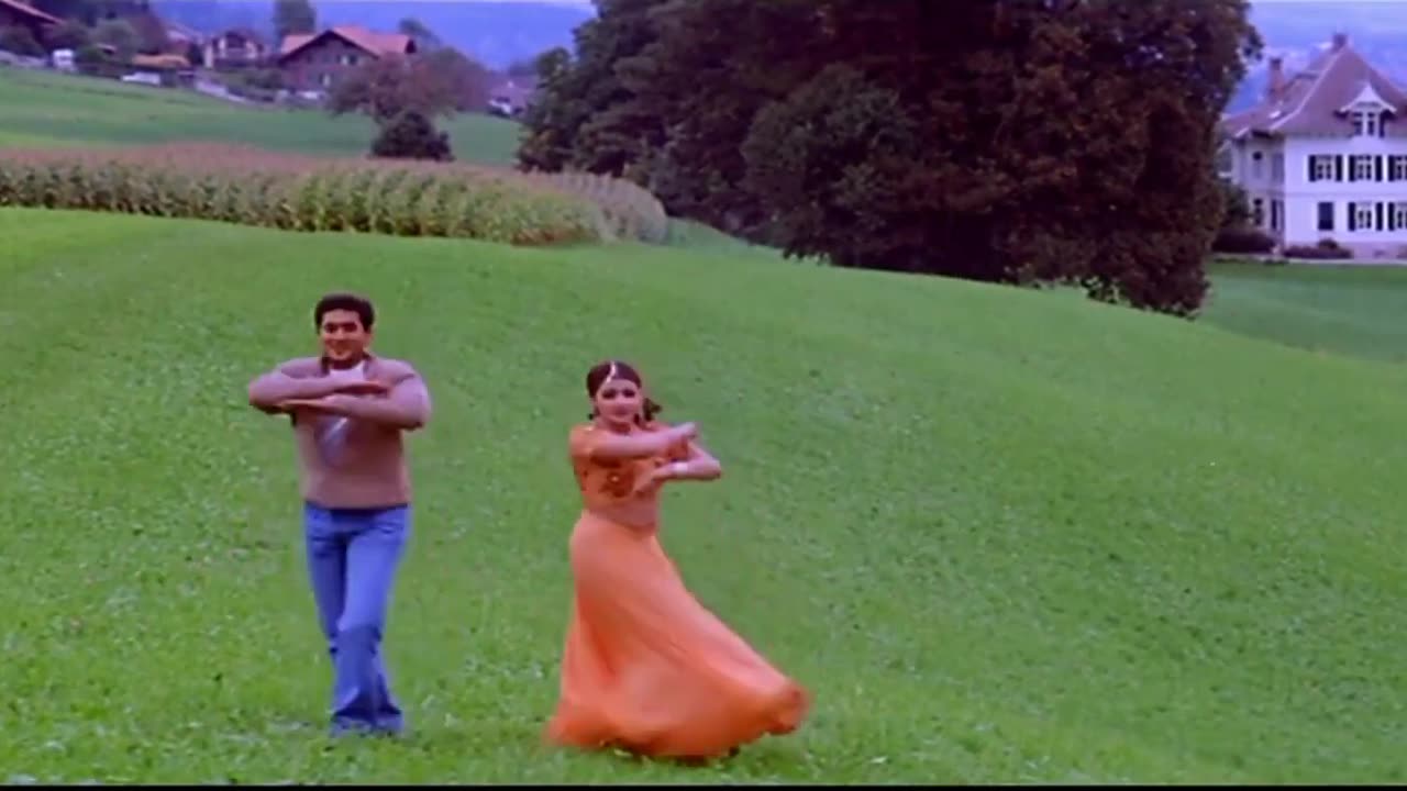 Ila Choodu Video Song I Nee Sneham Songs I Remastered with DOLBY DIGITAL AUDIO