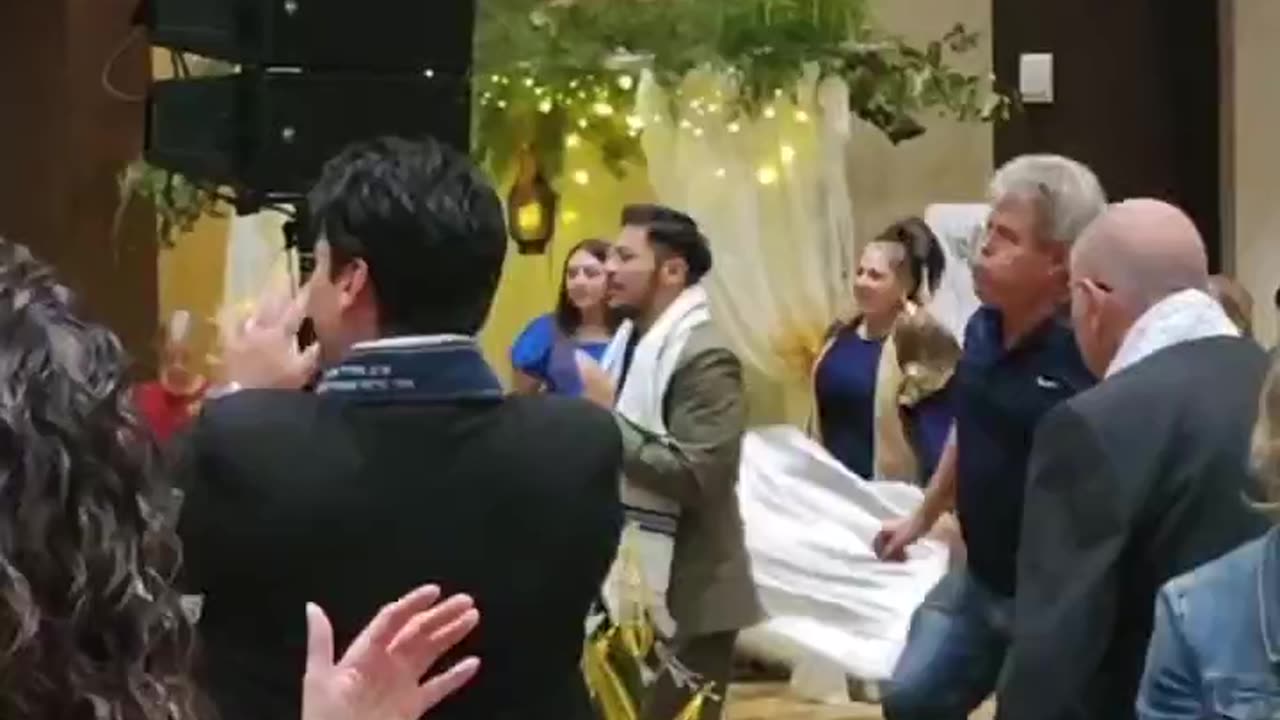 Dancing for the glory of Yahweh