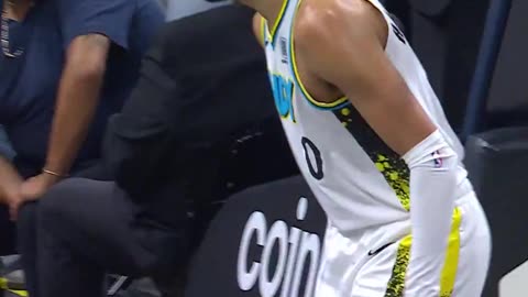 NBA - Haliburton flushes it... followed by Turner with two hands!