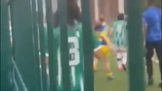 Dublin : NGOs organized a soccer match "for inclusion" last night.