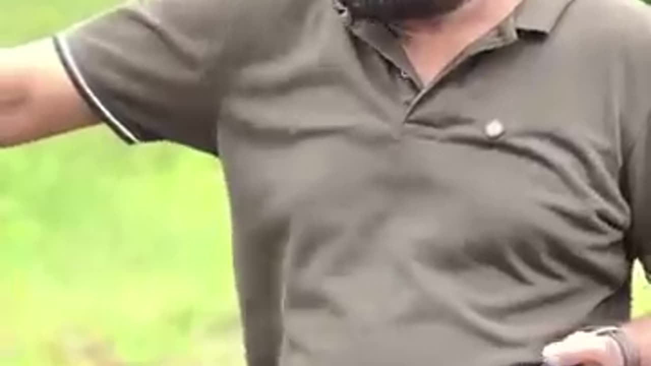 Do_you_have_a_friend_like_this_😜#comedy_#comedyshorts_#thalassery_#funny