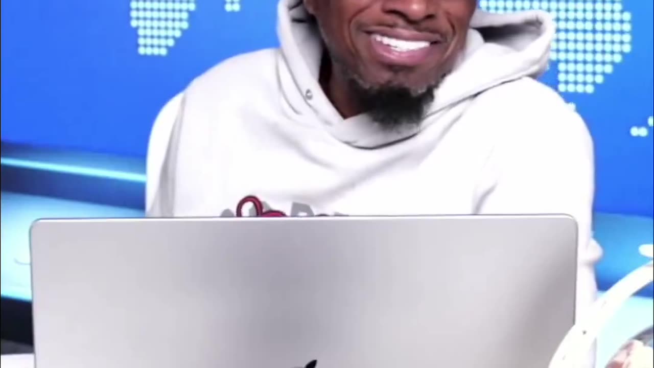 Engineered a tick to make folks allergic to meat… Bill done lost his damn mind.