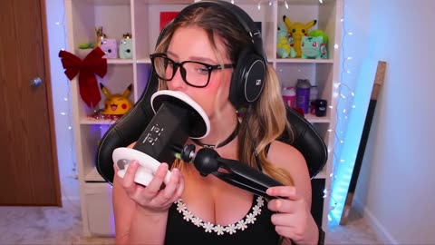ASMR Ear Licking Mouth Noises ONLY | TheNicoleT