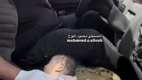 BREAKING_ A paramedic tries to resuscitate a child