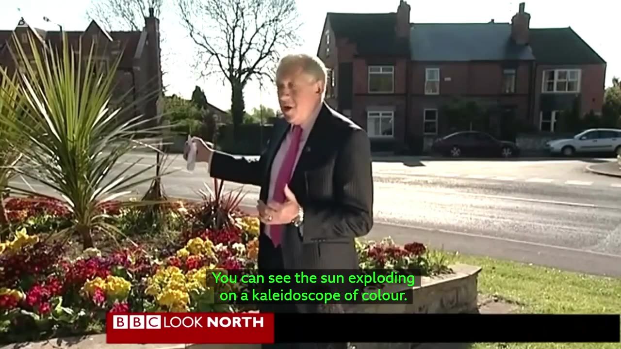 🤯🚗 You Won't Believe Jeremy Clarkson Rolling the Reliant Robin! | FunFM