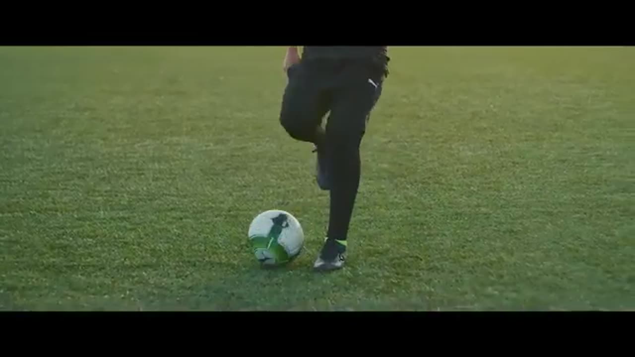 Incredible: 5 MOST BASIC FOOTBALL SKILLS TO LEARN