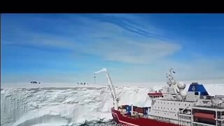 US Military Helicopter Pilot and Engineer explains how the Earth is flat.