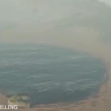 He Stepped on Something and Ran Into the Lake!