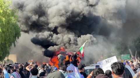 BREAKING: Several Waymo's burning uncontrollably amid ongoing riots in Los Angeles, California.