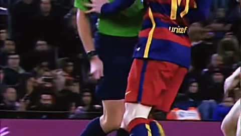The intelligence of the goat #football #soccer #chjllball_team
