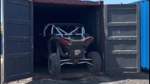 20ft Containers Perfect to Put Your Toys in!!! 🏎🤩 | USA Containers