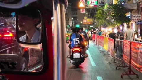 Tuk Tuk Night Drive in Bangkok!🔥🇹🇭