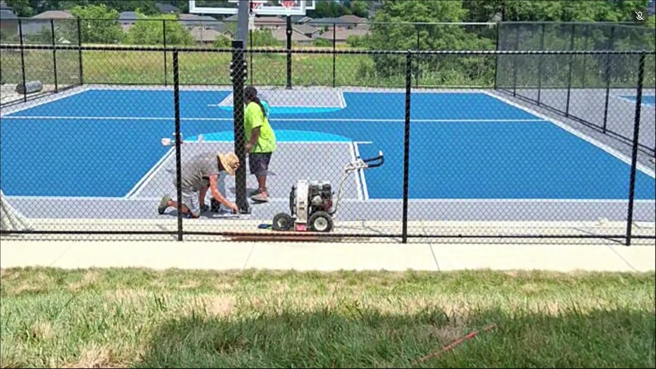 b ball courts v